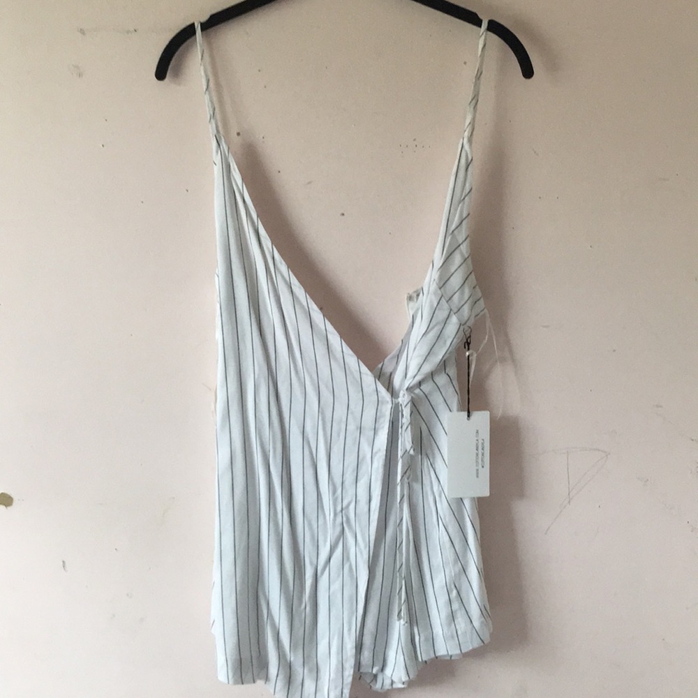Cotton candy la white and blue romper low v neck